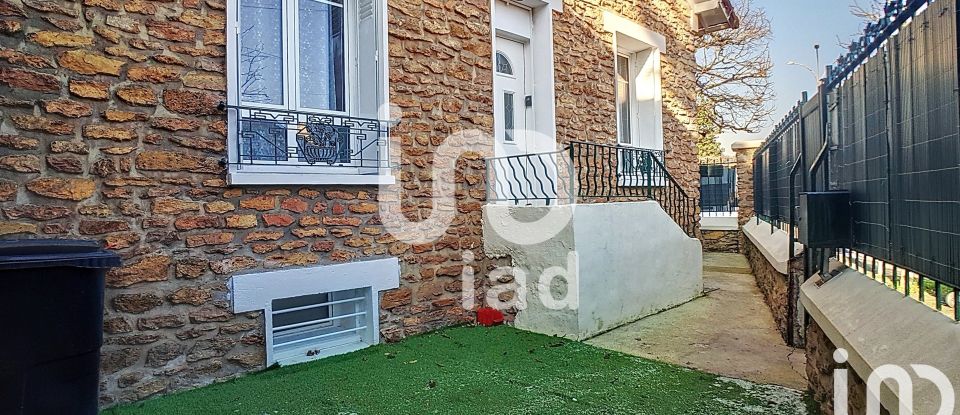 House 6 rooms of 91 m² in Melun (77000)