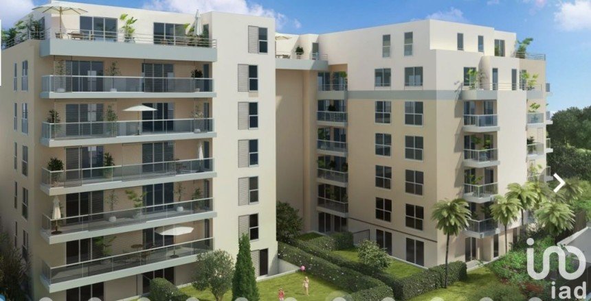 Appartement 4 pièces de 123 m² à Antibes (06600)