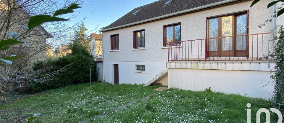 House 6 rooms of 138 m² in Fontenay-sous-Bois (94120)