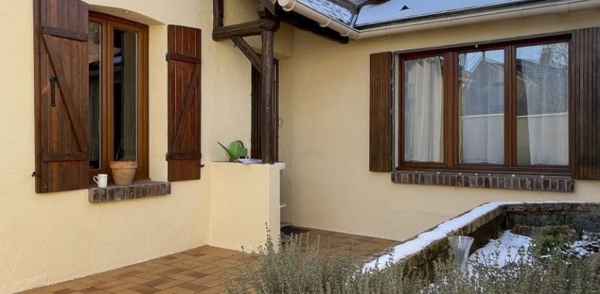 House 5 rooms of 100 m² in Bazoches-sur-le-Betz (45210)