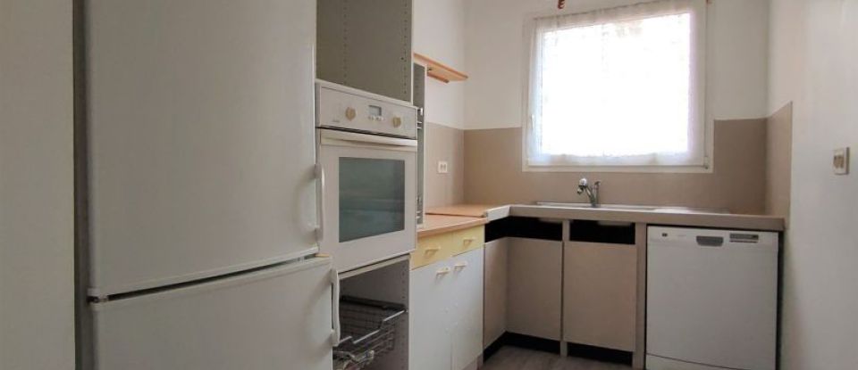 Appartement 4 pièces de 69 m² à Maurepas (78310)