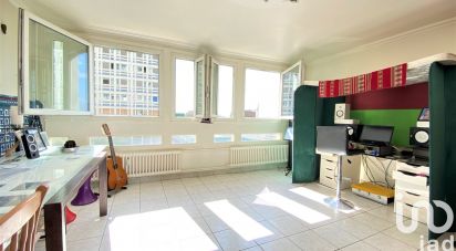 Apartment 3 rooms of 62 m² in Paris (75019)