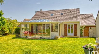House 8 rooms of 152 m² in Vigny (95450)