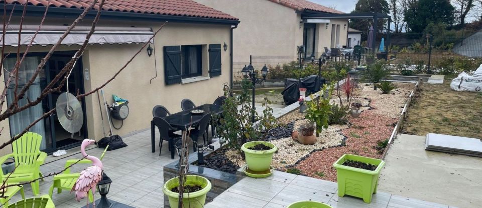 House 4 rooms of 87 m² in Saint-Julia (31540)