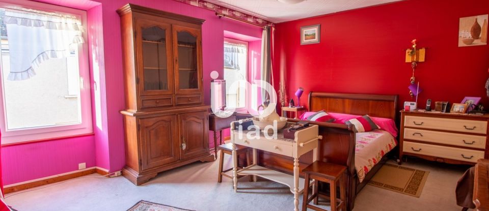 House 5 rooms of 92 m² in Guerville (78930)