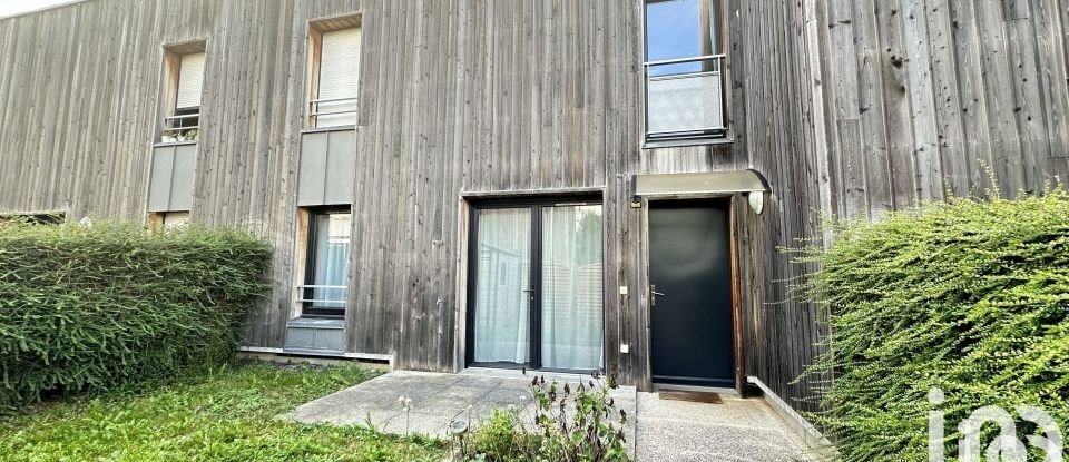 Maison 4 pièces de 74 m² à Bussy-Saint-Georges (77600)