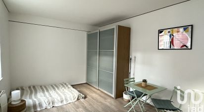 Apartment 1 room of 26 m² in Montreuil (93100)