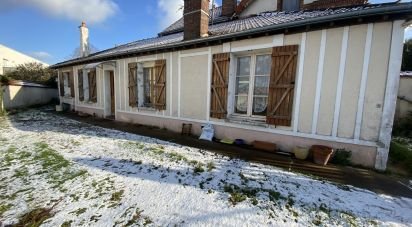 House 4 rooms of 93 m² in Dreux (28100)