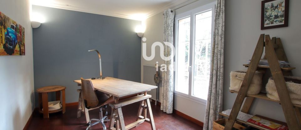 House 5 rooms of 170 m² in Nîmes (30900)