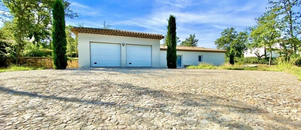 House 4 rooms of 157 m² in Seillans (83440)