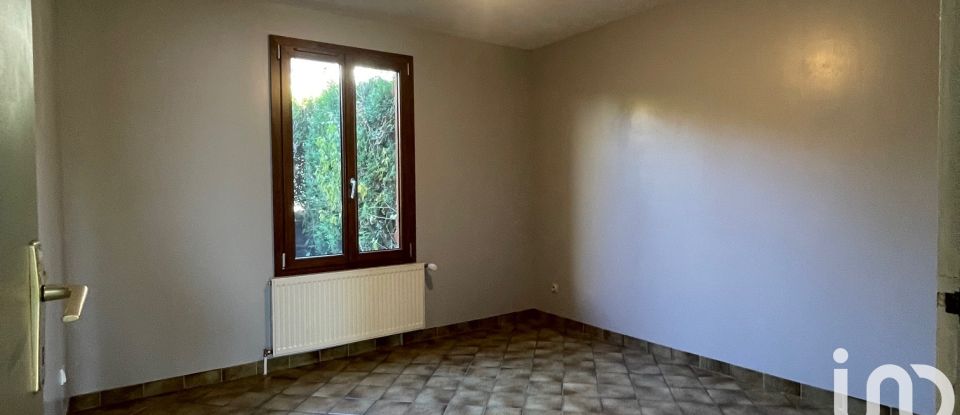 House 8 rooms of 145 m² in Samoreau (77210)