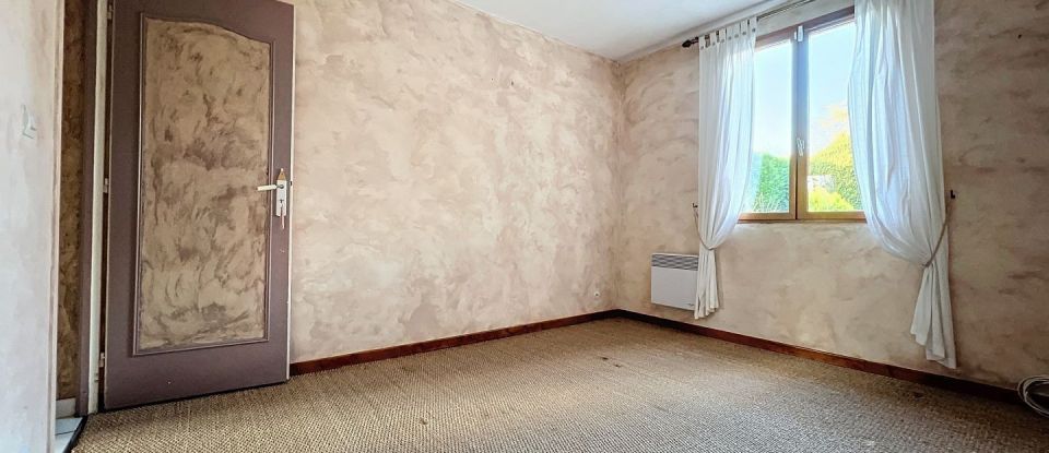 House 7 rooms of 115 m² in Ollainville (91340)