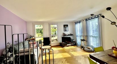 Apartment 3 rooms of 75 m² in Montigny-le-Bretonneux (78180)