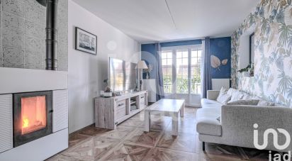 Maison traditionnelle 6 pièces de 131 m² à Châtres (77610)