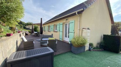 House 5 rooms of 111 m² in Le Houlme (76770)