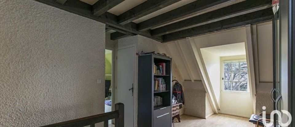 House 6 rooms of 129 m² in Bagnères-de-Bigorre (65200)
