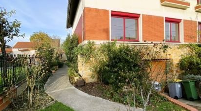 House 4 rooms of 84 m² in Mitry-Mory (77290)