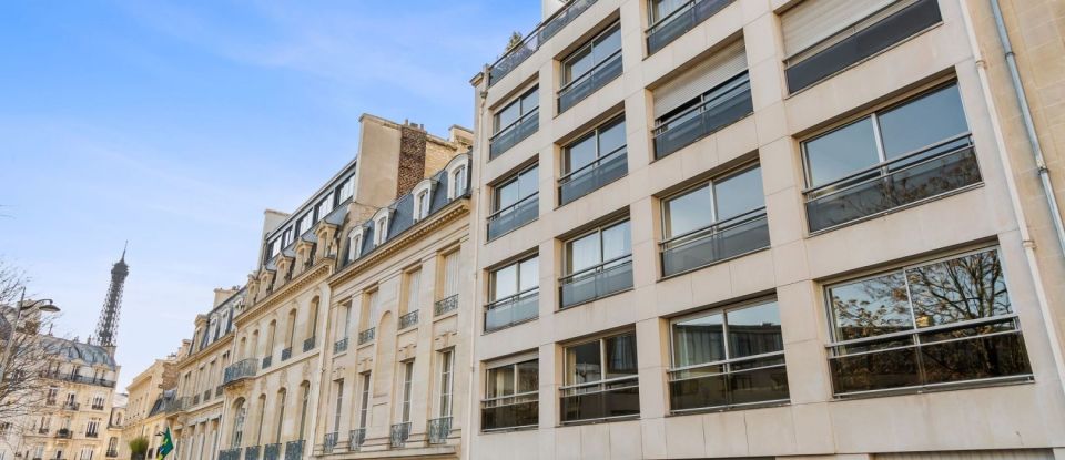 Apartment 7 rooms of 207 m² in Paris (75116)