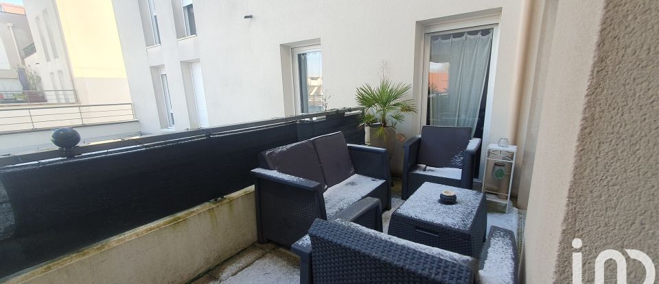 Appartement 3 pièces de 60 m² à Villecresnes (94440)