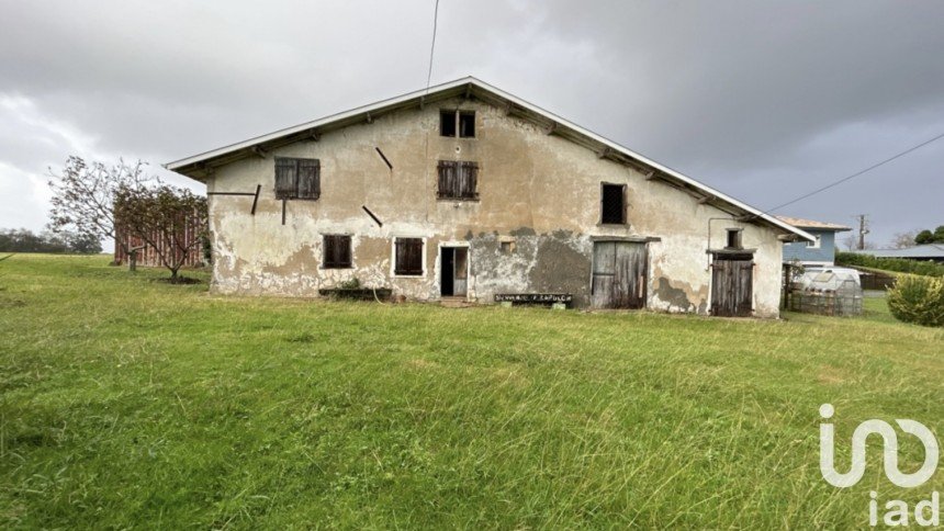 Land of 5,207 m² in Saubrigues (40230)