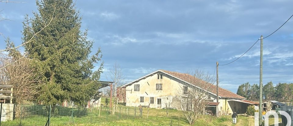 Terrain de 5 207 m² à Saubrigues (40230)