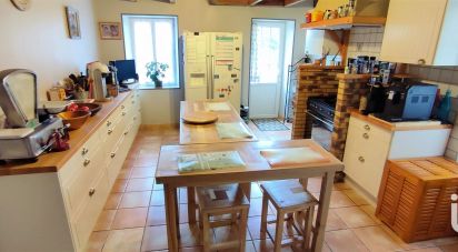 House 7 rooms of 200 m² in Montendre (17130)