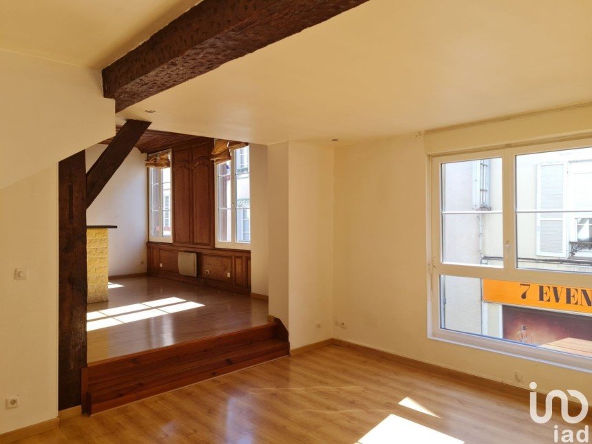 Appartement 3 pièces de 75 m² à Châlons-en-Champagne (51000)