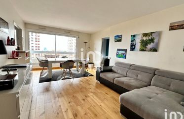Apartment 2 rooms of 52 m² in Issy-les-Moulineaux (92130)
