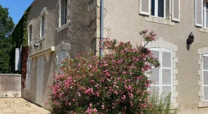 House 8 rooms of 230 m² in Vieillevigne (44116)