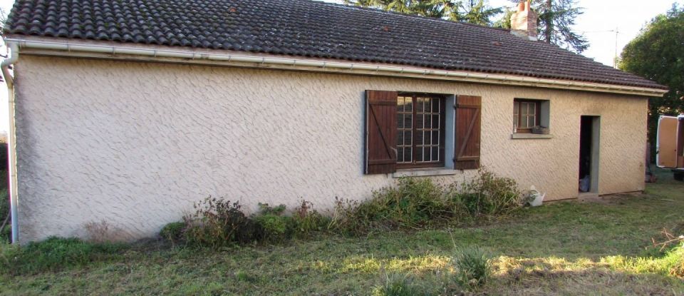 Maison 5 pièces de 79 m² à Monts-sur-Guesnes (86420)