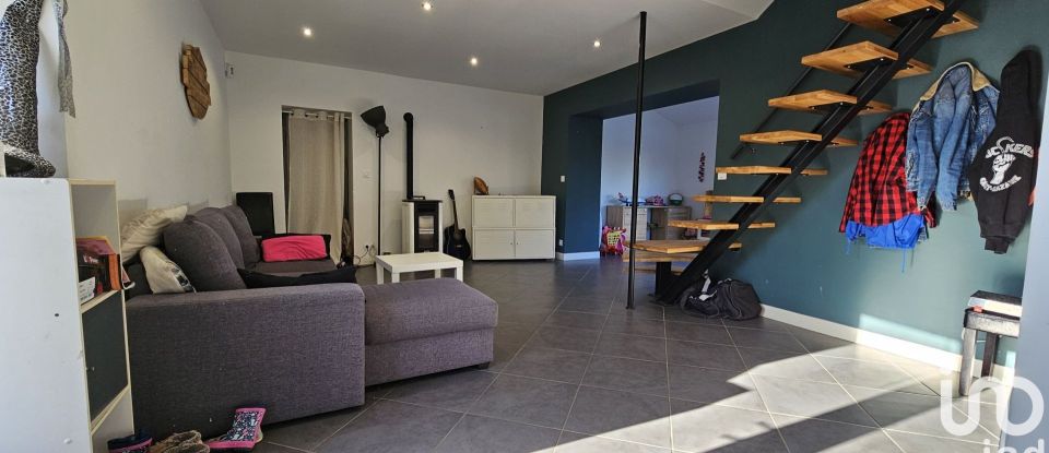 Maison 4 pièces de 111 m² à Trignac (44570)