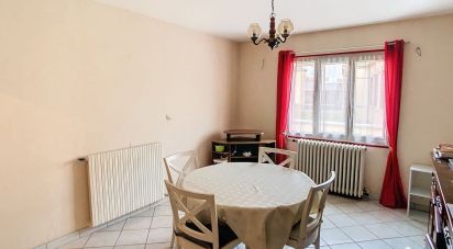 House 4 rooms of 74 m² in Courtenay (45320)