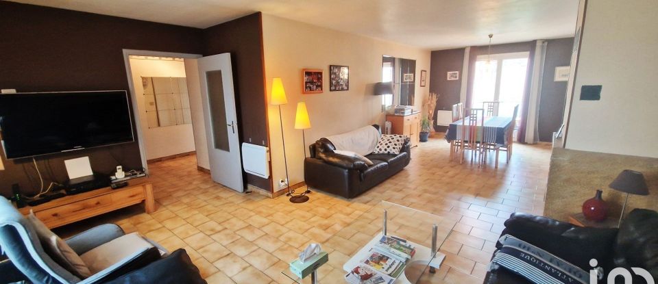House 4 rooms of 106 m² in Nîmes (30000)