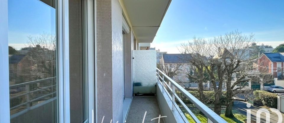 Apartment 4 rooms of 80 m² in Saint-Maur-des-Fossés (94100)