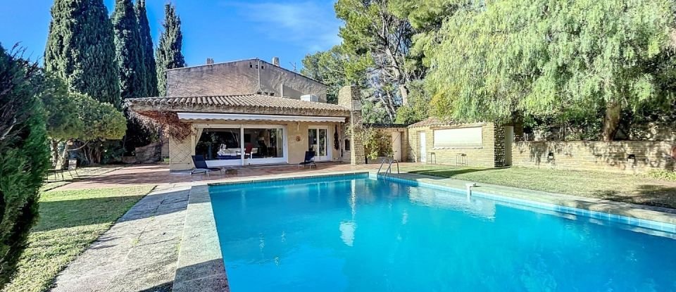 House 13 rooms of 382 m² in Sanary-sur-Mer (83110)