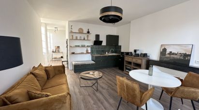 Apartment 2 rooms of 46 m² in La Rochelle (17000)