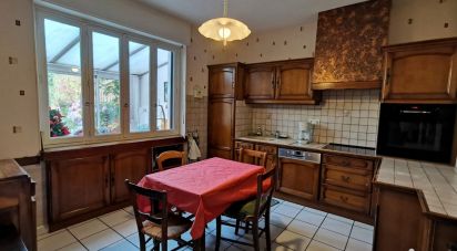 House 6 rooms of 171 m² in Carmaux (81400)