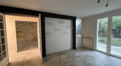 House 5 rooms of 121 m² in Cenon (33150)