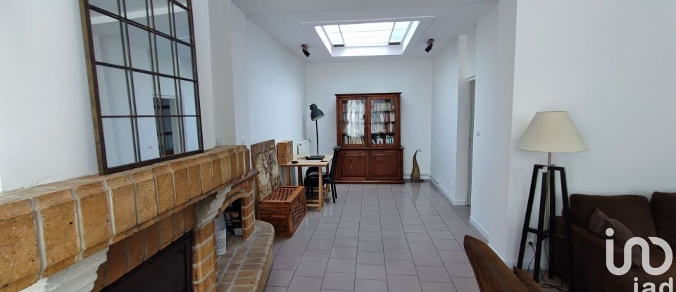 House 7 rooms of 220 m² in Roubaix (59100)