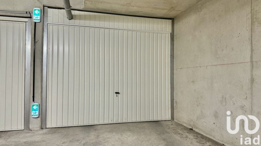Parking/garage/box de 28 m² à La Ciotat (13600)