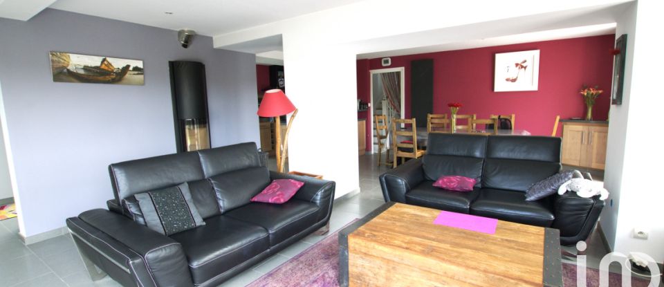 House 5 rooms of 160 m² in Plouhinec (56680)