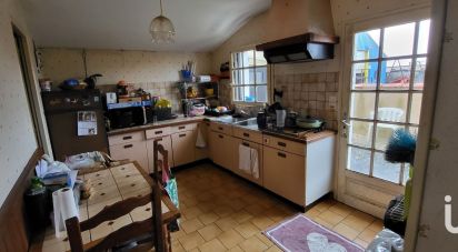 House 4 rooms of 55 m² in Bourcefranc-le-Chapus (17560)