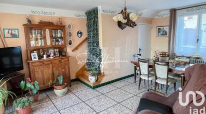 Traditional house 6 rooms of 124 m² in Saint-Germain-Laval (77130)