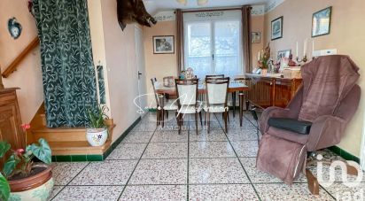 Traditional house 6 rooms of 124 m² in Saint-Germain-Laval (77130)
