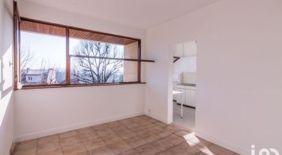 Appartement 1 pièce de 30 m² à Carrières-sur-Seine (78420)