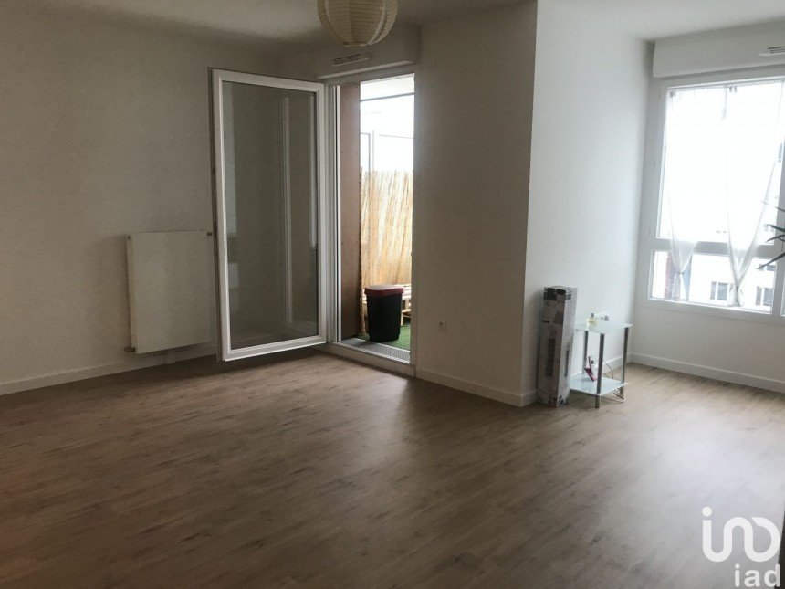 Apartment 2 rooms of 44 m² in Choisy-le-Roi (94600)