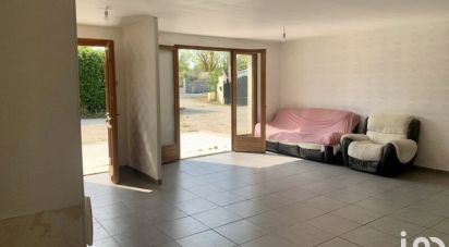 Maison 5 pièces de 100 m² à Ambarès-et-Lagrave (33440)