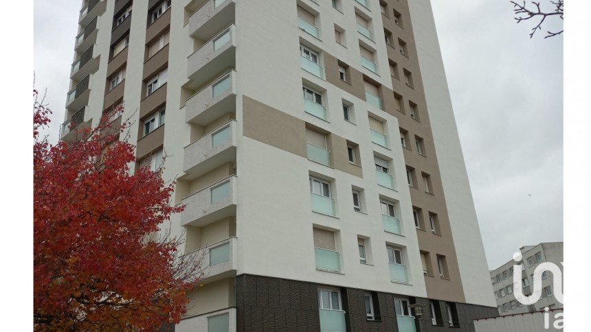 Apartment 3 rooms of 81 m² in Saint-Memmie (51470)