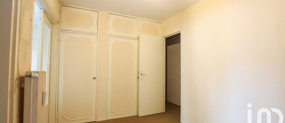 Apartment 3 rooms of 81 m² in Saint-Memmie (51470)