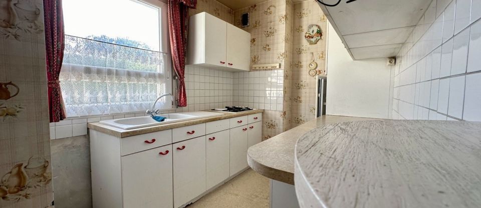 Apartment 2 rooms of 47 m² in Cogolin (83310)